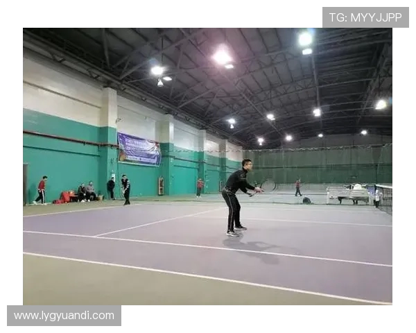 南京网球队在邀请赛中的比赛经验与表现分析