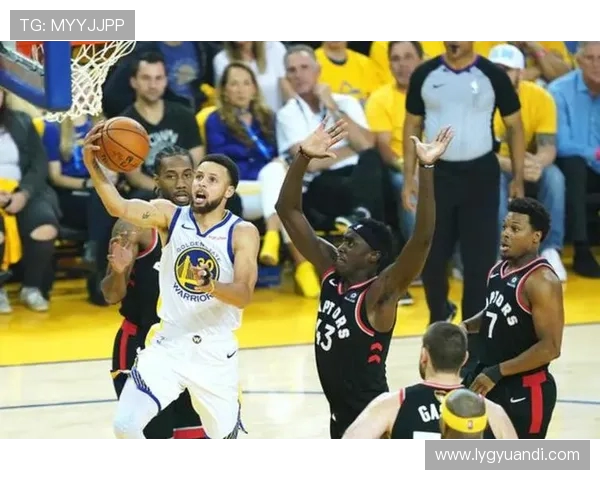 杭州网球队战术解析与对比分析揭示胜负关键因素